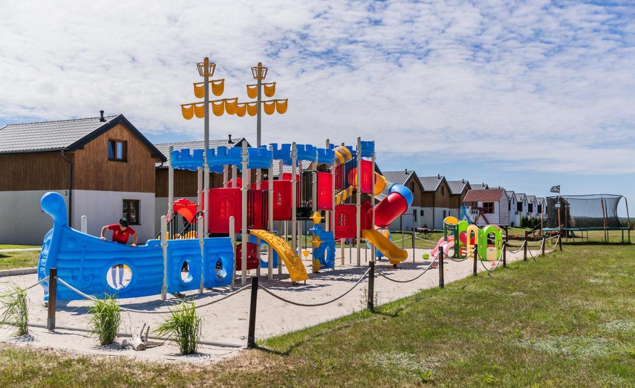 Domki Letniskowe Jastrzebia Park Jastrzębia Góra Esterno foto